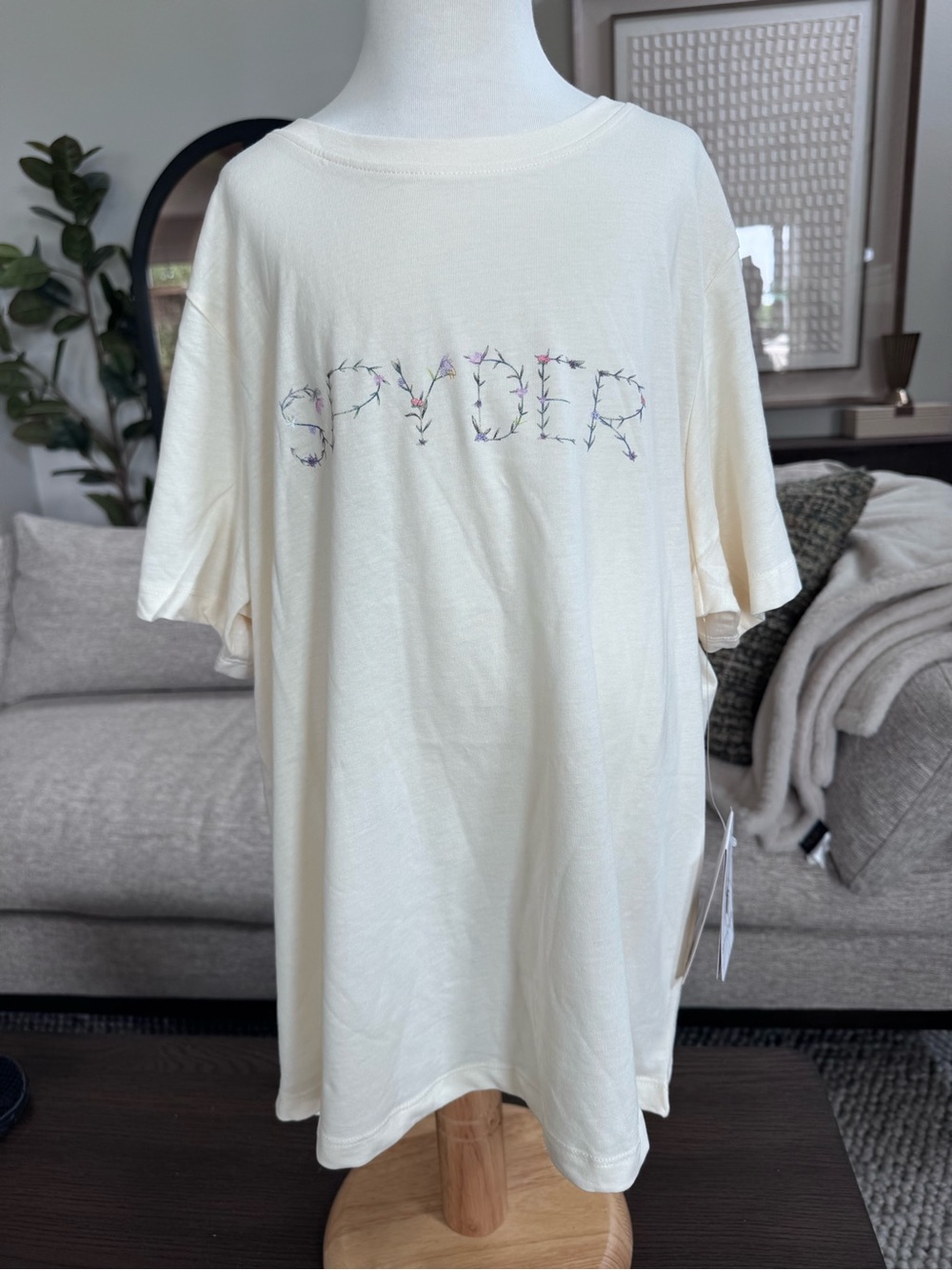 Spyder Youth Large Cream Short-Sleeve Flower Logo Tee - Loose Fit